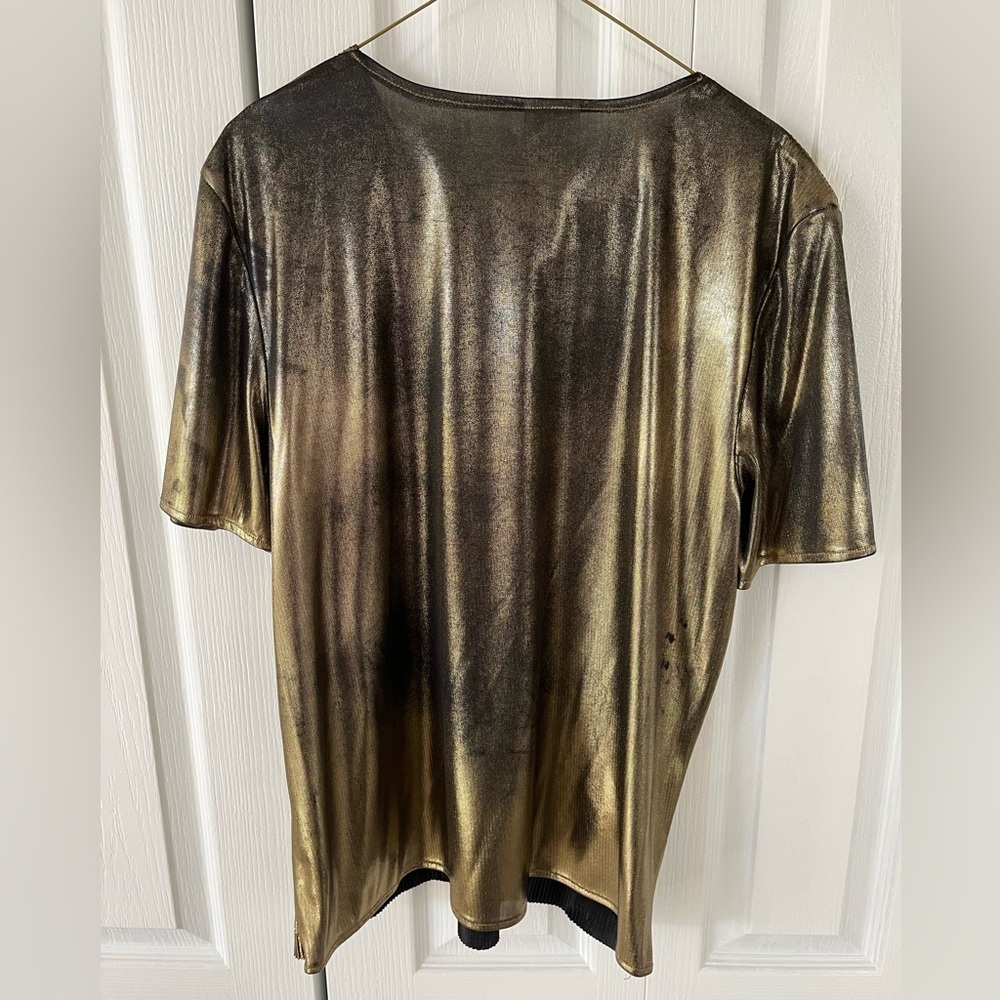 Vintage Gold Metallic Short Sleeve Blouse - Picture 5 of 5